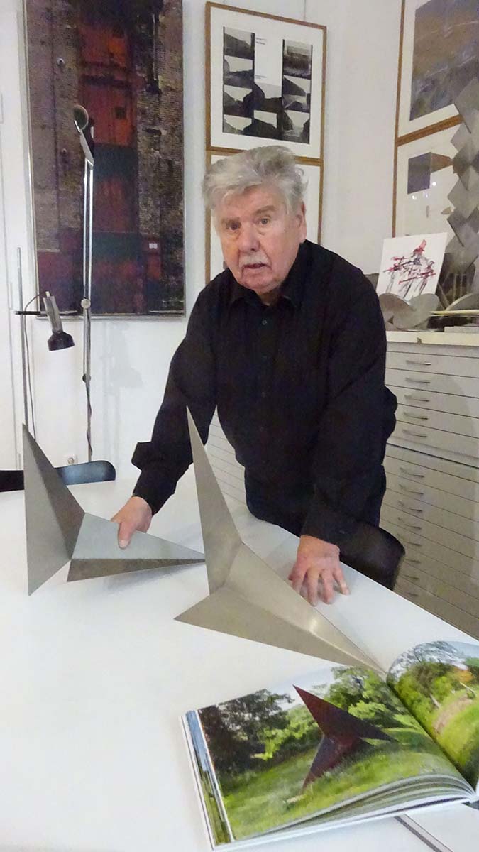 Gerd Winner - Pfeilskulpturen